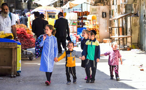 children of mea shearim market