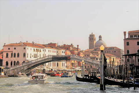 Cross Over; Venice, Italy